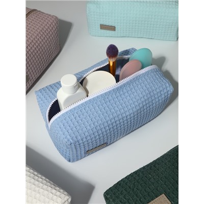 Косметичка женская на молнии TEXTURA, объёмная, большая, мягкая, голубая