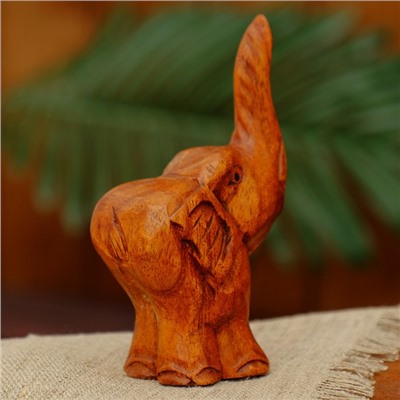 Сувенир «Слонёнок Джамбо», 10×6×4 см, дерево