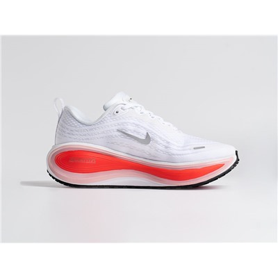 Кроссовки Nike Vomero 18