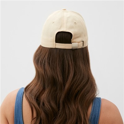 Кепка женская с вышивкой MIST Less is more, молочная, размер 56-58