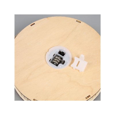 Ёлочная игрушка «Лосёнок», 13.5×3 см, 1 LED, от батареек, свечение тёплое белое