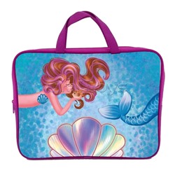 Папка - сумка "Русалка" А4, боковина - 75 мм. Предназначена для хранения альбомов, рисунков и прочих принадлежностей для школы и творчества. Модель выполнена из  полиэстера. Папка оснащена текстильными ручками, имеется одно основное отделение на молнии с