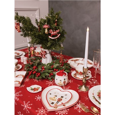 Тарелки сервировочные новогодние Доляна «Сказочный бал.Щелкунчик», набор 2 шт., 22.5×2.6 см, 16.5×2 см, доломит, белые