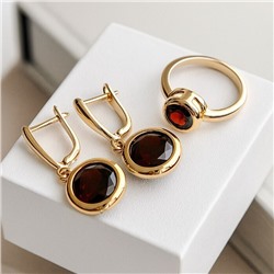 Комплект ювелирной бижутерии коллекция "Дубай" серьги и кольцо 19 р, покрытие позолота, вставка: фианит, цвет: красный, арт.313.333-19