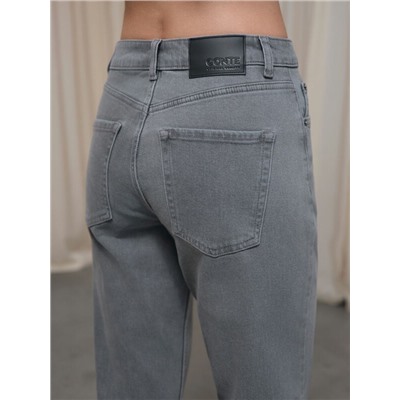 Актуальная коллекция CONTE CON-846 Джинсы mom в пепельном оттенке