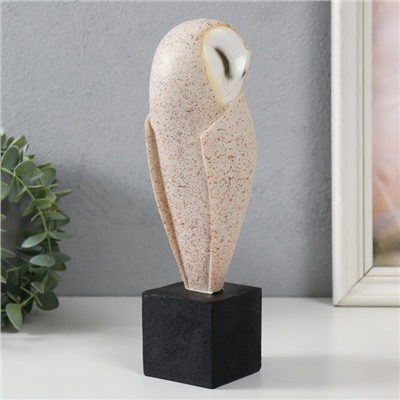Фигурка полистоун «Сова: Обыкновенная сипуха на пеньке», песочный, 8.5×7×19 см