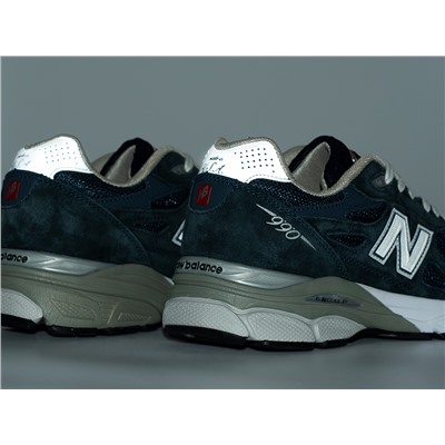 Кроссовки New Balance 990 v3