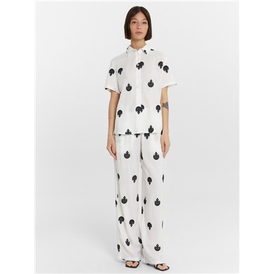 КОМПЛЕКТ ЖЕНСКИЙ (РУБАШКА, БРЮКИ) 192005-1