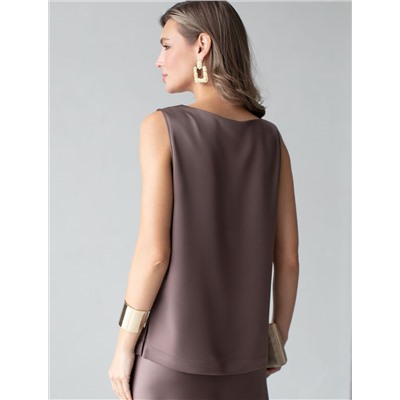 Элегантный топ с V вырезом из струящегося сатина