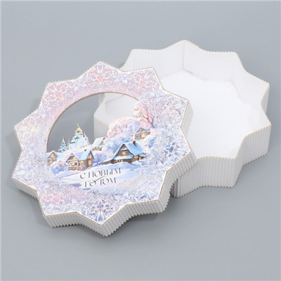 Коробка новогодняя подарочная «Снежинка», 20.5×21.5×5 см