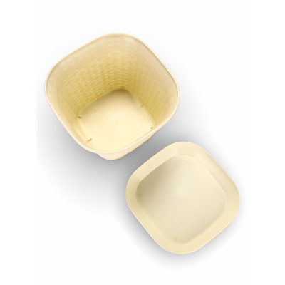 Кашпо для цветов «Ротанг», 6.9 л, 25.6×25.6×18.8 см, пластиковое, с поддоном, бежевое