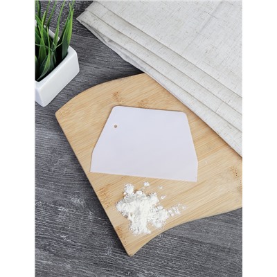 Тесторезка шпатель пластиковый/ KT-220 /уп 2000 /белый