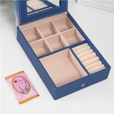 Шкатулка для украшений «Девушка с хаски», с зеркалом, искусственная кожа, 15×21.5×5.5 см