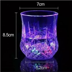 Светящийся бокал #23115379