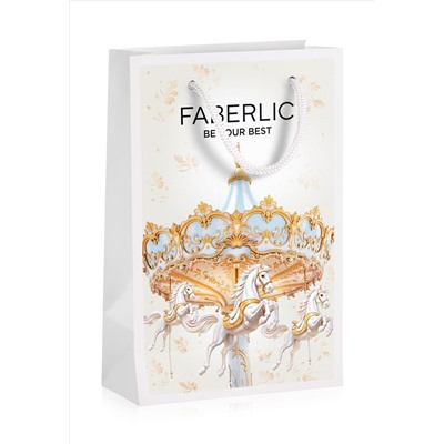 Бумажный подарочный пакет «Волшебная карусель»