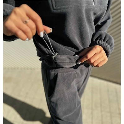 Спортивный костюм #23035294