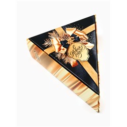 Чай чёрный «Новый год подарит сказку», в коробке-ёлке, 100 г