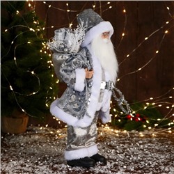 Дед Мороз под ёлку «Зимнее волшебство. Новогодняя игрушка в костюме с пайетками и с подарками», 43 см, серебристый