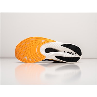 Кроссовки New Balance FuelCell RC Elite v2