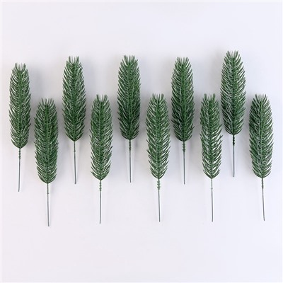 Ветка еловая зелёная, набор 10 шт.
