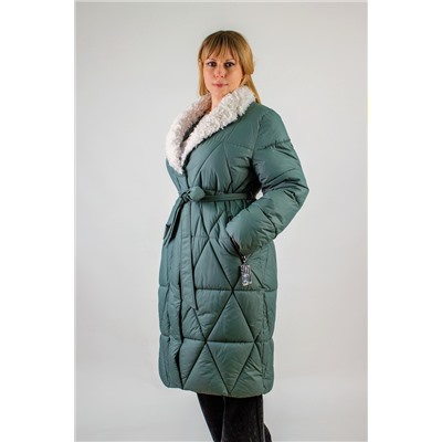 Стеганое пальто с меховой отделкой арт. 2818