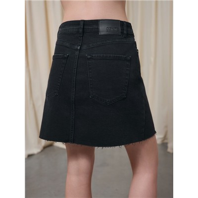 Актуальная коллекция CONTE CON-822 Чёрная джинсовая юбка-mini из eco-friendly с рельефными швами