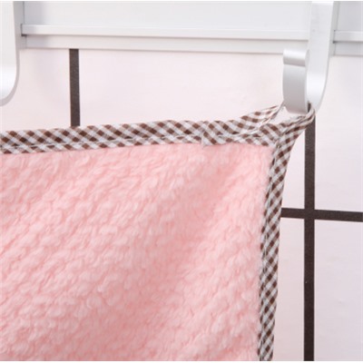 Салфетка из микрофибры с петлей тонкая, 23*22 см