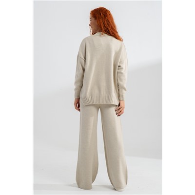 84504 Костюм женский