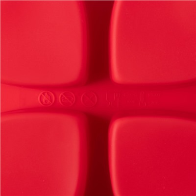 Форма для выпечки Доляна «Сердца», силикон, 16×16 см, 4 ячейки (7×7×3 см), цвет красный