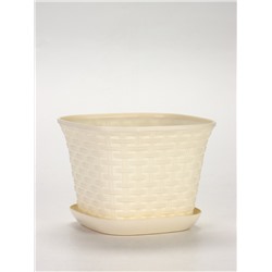 Кашпо для цветов «Ротанг», 4.6 л, 22.4×22.4×16.5 см, пластиковое, с поддоном, бежевое