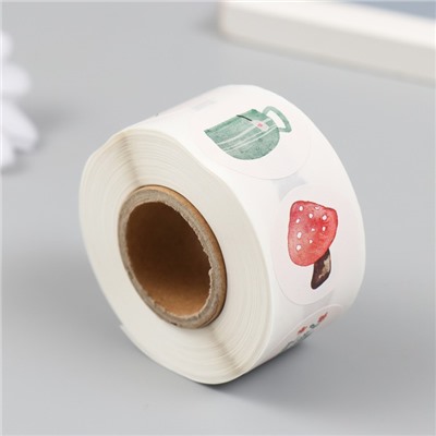 Наклейка бумага «Акварельные рисунки», d=2.5 см, 500 шт. в рулоне, 3×6.5×6.5 см