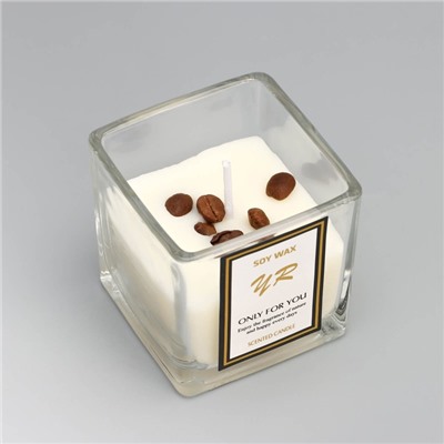 Ароматическая свеча в стакане Soy Wax, шампань