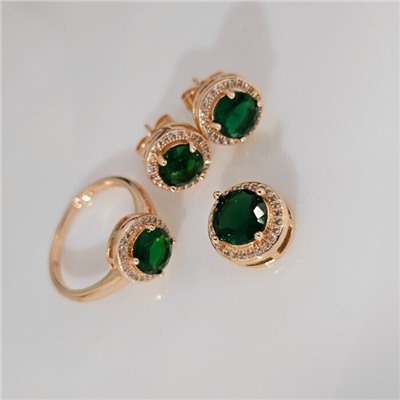 Комплект ювелирной бижутерии коллекция "Дубай"серьги, кулон и кольцо 17 р, покрытие позолота, вставка: фианиты, цвет: зеленый и прозрачный, арт.313.260-17