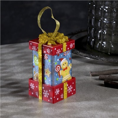 Светодиодная фигура «Красный подарок с пряником» 6.3×11.5×6.3 см, пластик, батарейки АААх3 (не в комплекте), эффект пламени