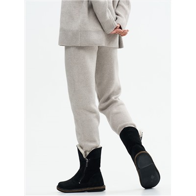 Полусапоги женские чёрные замшевые с замком на войлочной подошве