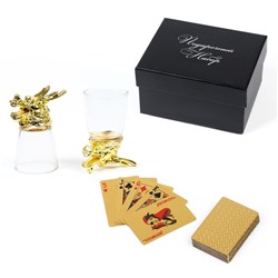 Набор подарочный 3 в 1 «Гриндер» : 2 рюмки по 30 мл, колода пластиковых карт, стекло, металл, золотистый
