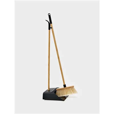 Щётка с совком Meli, бамбуковый держатель, 26×24×98 см, чёрная