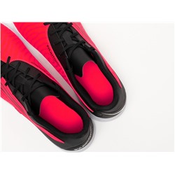 Футбольная обувь Nike Phantom GX Club TF
