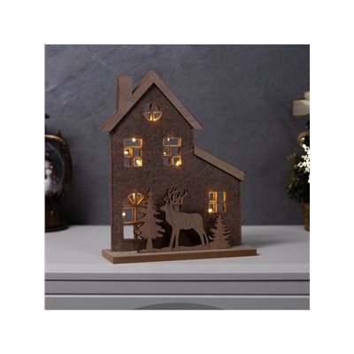 Фигура деревянная «Изба с оленями», 20×6×25 см, 5 LED, батарейки CR2032×1 (в комплекте), свечение теплое белое
