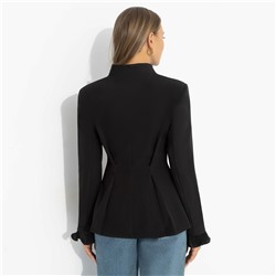 Жакет приталенного силуэта, Против правил