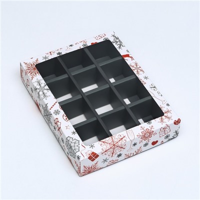 Коробка под 12 конфет новогодняя «Подарки», 19×15×3.5 см
