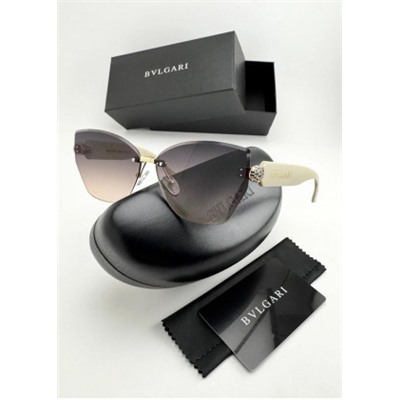 Женские солнцезащитные очки #22770592