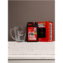 Подарочный набор «Мужику огонь», гель для душа канистра 500 мл и стакан с пулей, HARD LINE