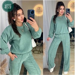 Спортивный костюм #22999481