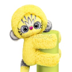 Лори Эйка на 2 браслетах (желтый)