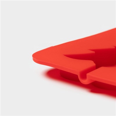 Форма для леденцов Доляна «Новый год», силикон, 31×9 см, 4 ячейки, с палочками, красная