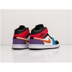Кроссовки Nike Air Jordan 1 Mid