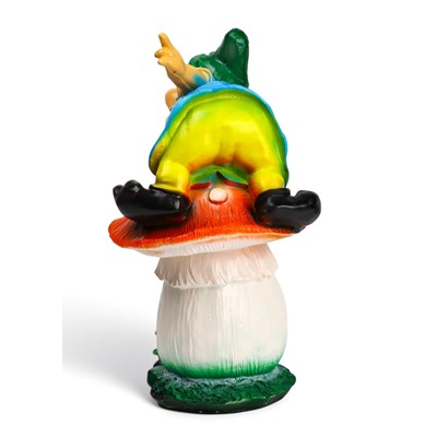 Садовая фигура из гипса «Гном на мухоморе на животе», 37×22 см