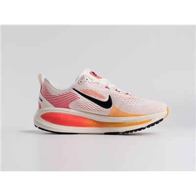 Кроссовки Nike Vomero 18