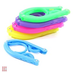 Портативная складная пластиковая вешалка